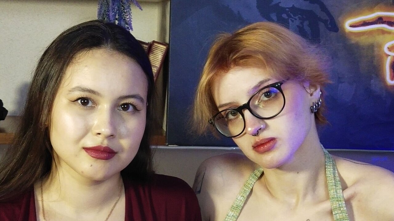 Porn Chat Live with AccaAndHarriet