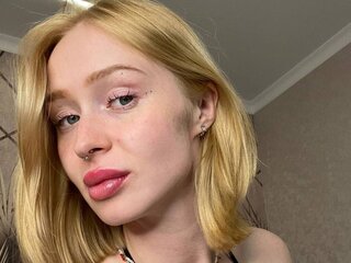 Porn Chat Live with AdeleAllens