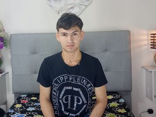 Porn Chat Live with AdryanTomas