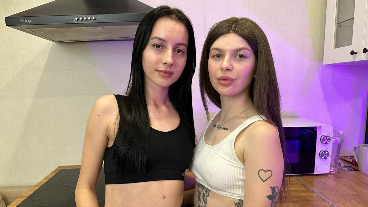 Porn Chat Live with AmeliaandTrisha