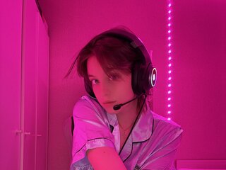 Porn Chat Live with ConstanceBellas