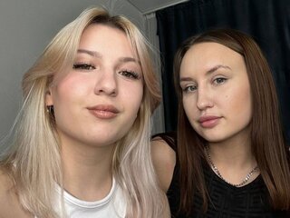 Porn Chat Live with EasterAndMeryl