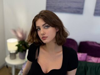 Porn Chat Live with EllaFoster