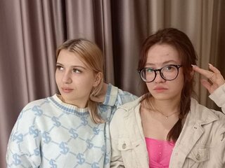 Porn Chat Live with ElsaAndHarriet