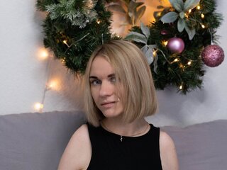 Porn Chat Live with EmmaLarkins