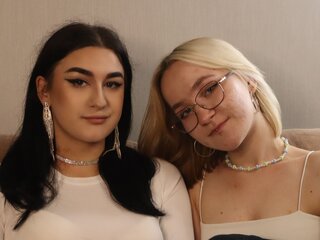 Porn Chat Live with FloraAndGwen