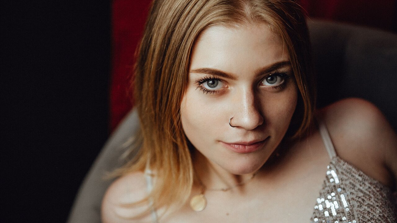 Porn Chat Live with IsabelaDavies