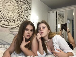 Porn Chat Live with JaninAndLuna