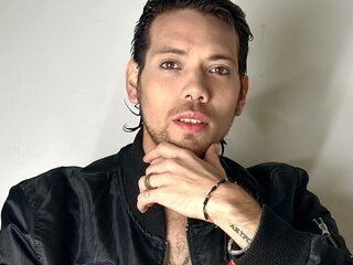 Porn Chat Live with LucaasZhaakhaart