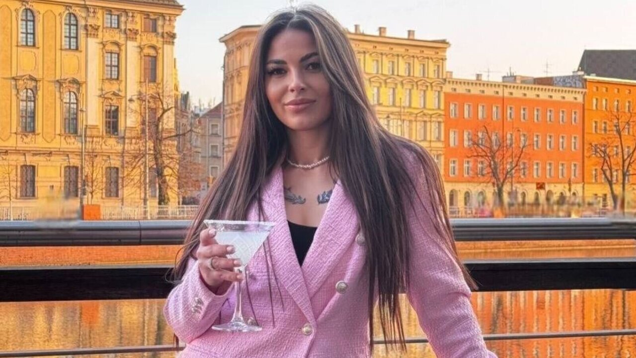 Porn Chat Live with LunaMarella