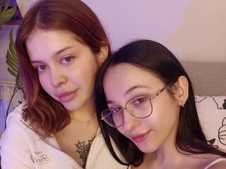 Porn Chat Live with LynetteAndTayte