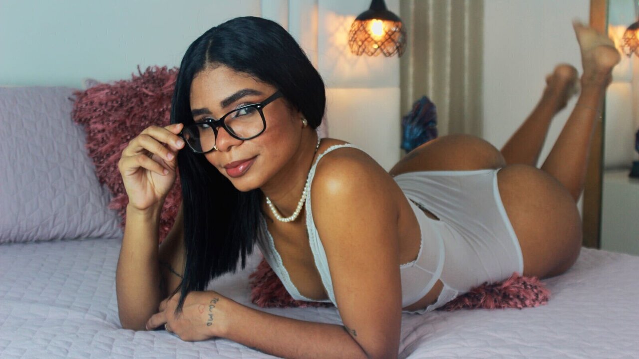 Porn Chat Live with NatyRozz