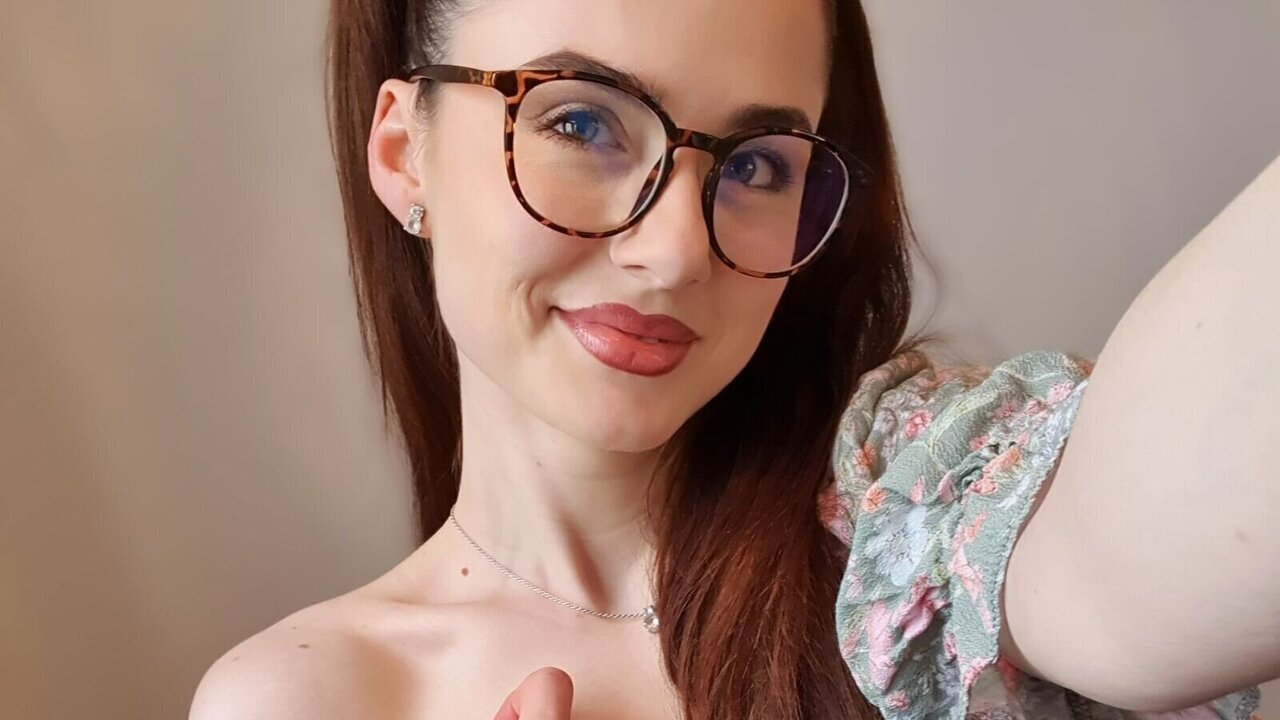 Porn Chat Live with SofiaYour