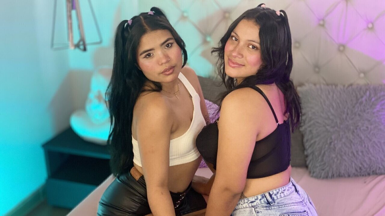 Porn Chat Live with SophiaandMila